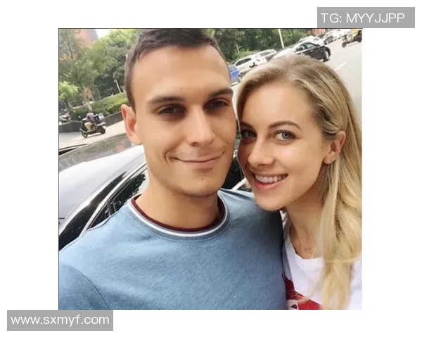 模特与足球明星交织的浪漫故事推荐，探索爱情与梦想的精彩小说合集